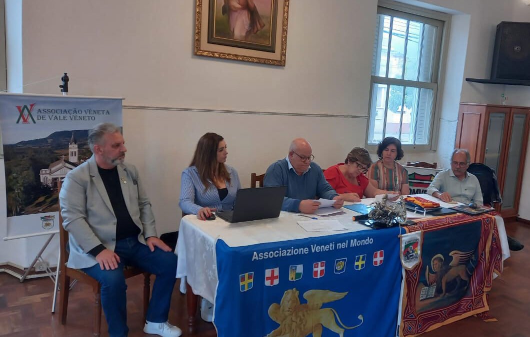 Associação Vêneta participa da Assembleia do COMVERS em Bagé
